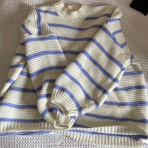 Chunky oversized knit sweater